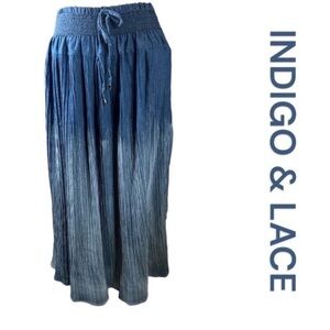 INDIGO & LACE Chambray Ombré Pleated Skirt, Smocked Waist w/Drawstring, Size L.